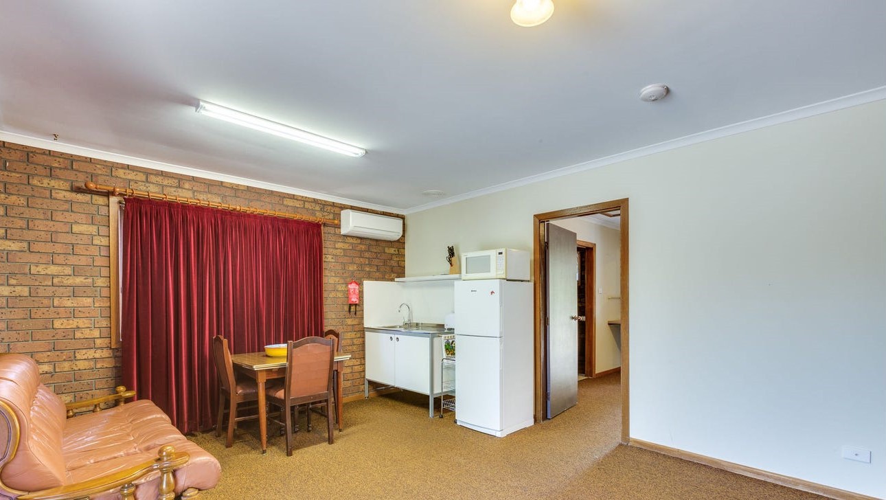 130 Morris  Road, Hoppers Crossing, VIC 3029, Hoppers Crossing - Thumbnail 7