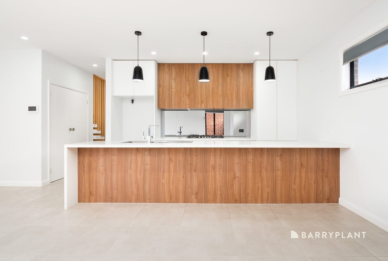 130 Rokewood Crescent, Meadow Heights, VIC 3048 - Thumbnail 1 - 06/01/2026