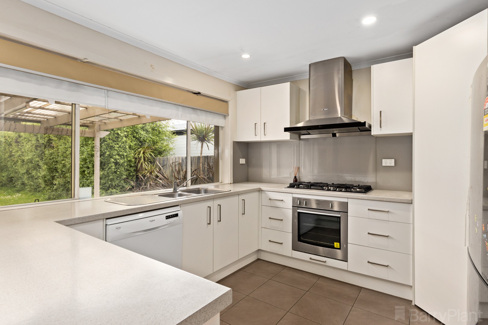 130 Wantirna Road, Ringwood, VIC 3134, Ringwood - Thumbnail 4