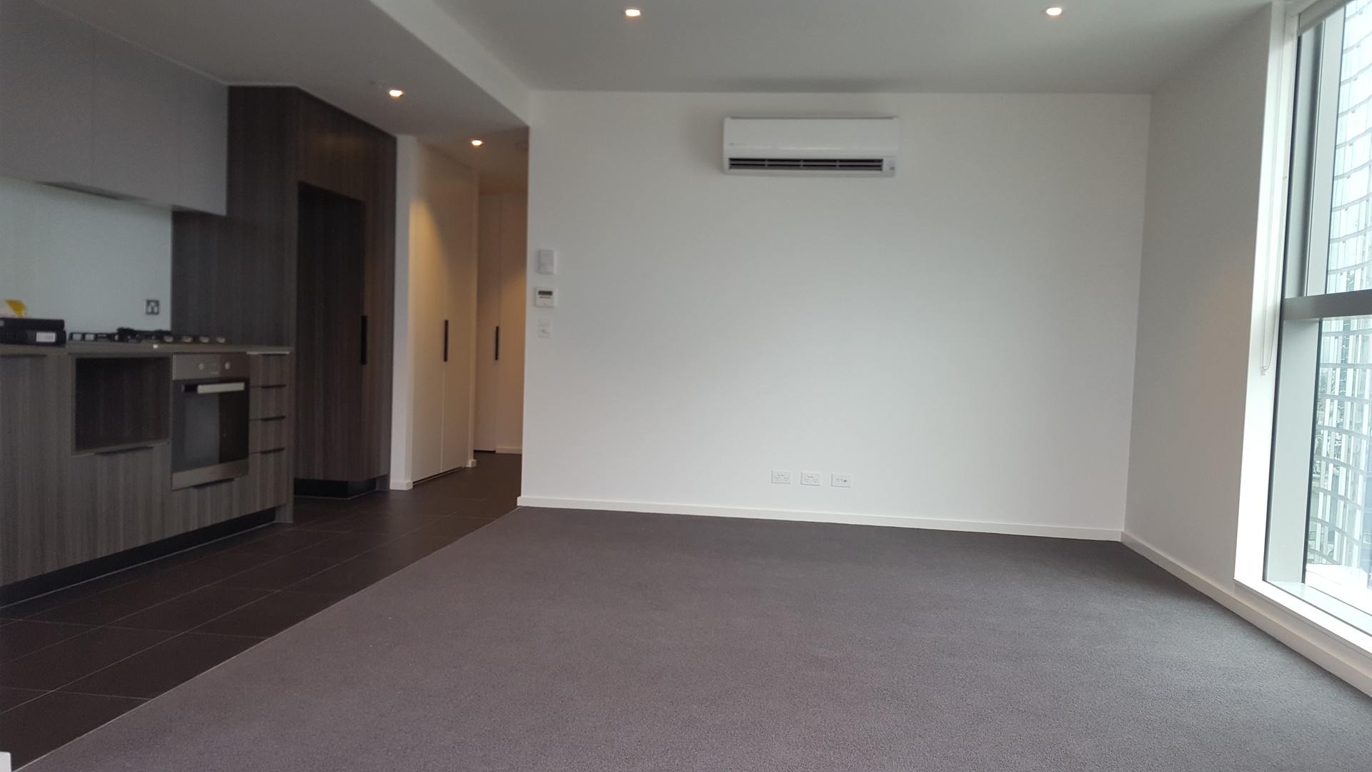 1301E/888 Collins Street, Docklands, VIC 3008, Docklands - Thumbnail 2