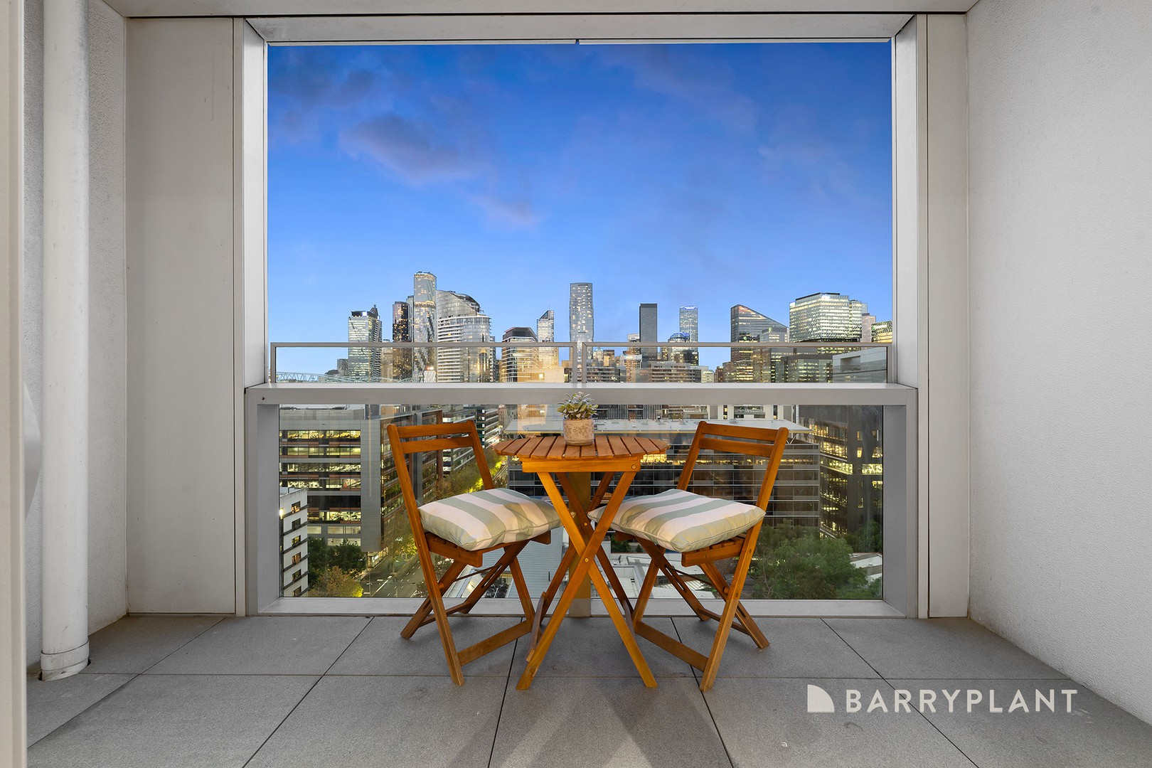 1302E/888 Collins Street, Docklands, VIC 3008, Docklands - Thumbnail 3