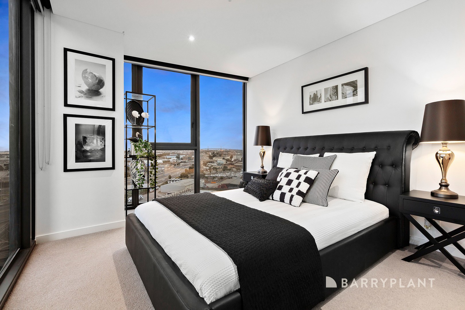 1305/100 Lorimer Street, Docklands, VIC 3008, Docklands - Thumbnail 6