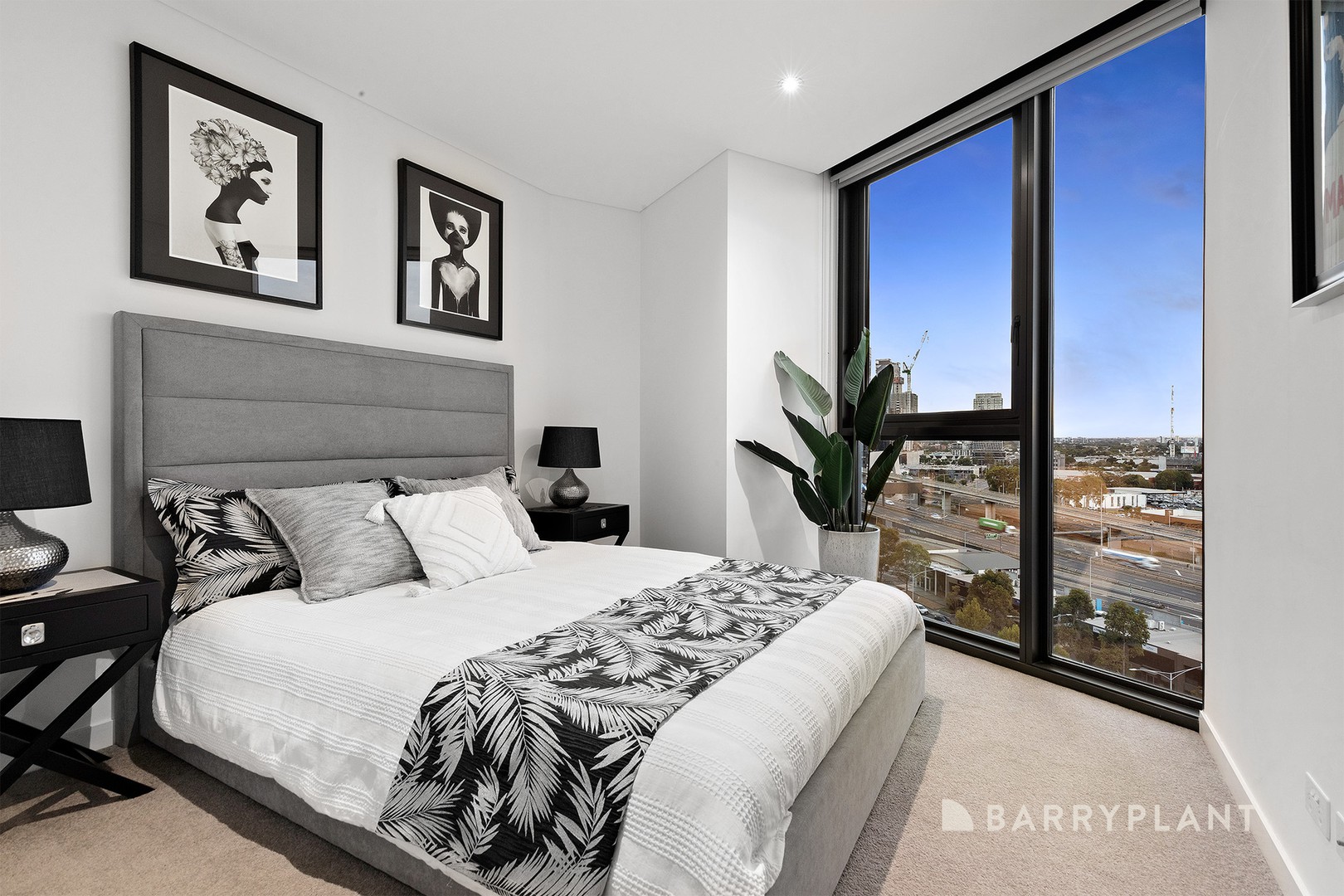 1305/100 Lorimer Street, Docklands, VIC 3008, Docklands - Thumbnail 7