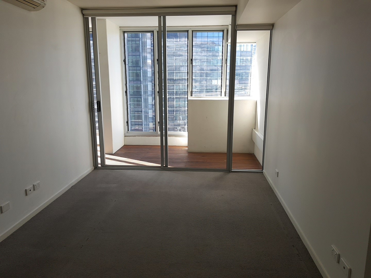 1307/8 McCrae Street, Docklands, VIC 3008, Docklands - Thumbnail 3