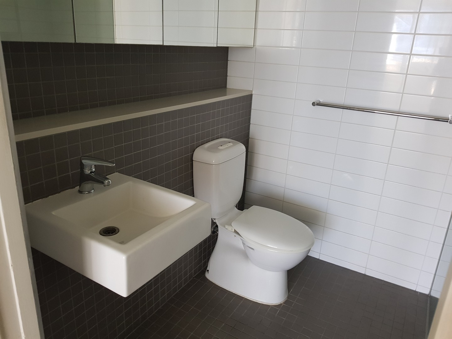 1307/8 McCrae Street, Docklands, VIC 3008, Docklands - Thumbnail 4