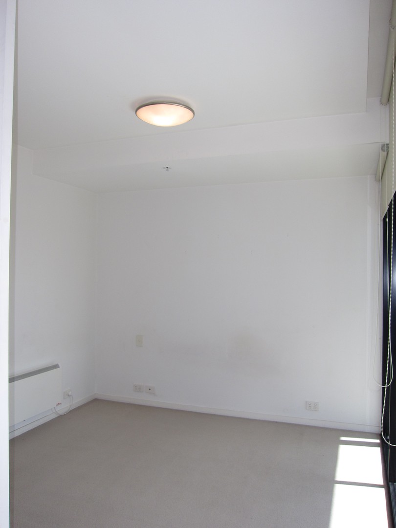 1309/5 Caravel Lane, Docklands, VIC 3008 - Thumbnail 1 - 25/11/2021