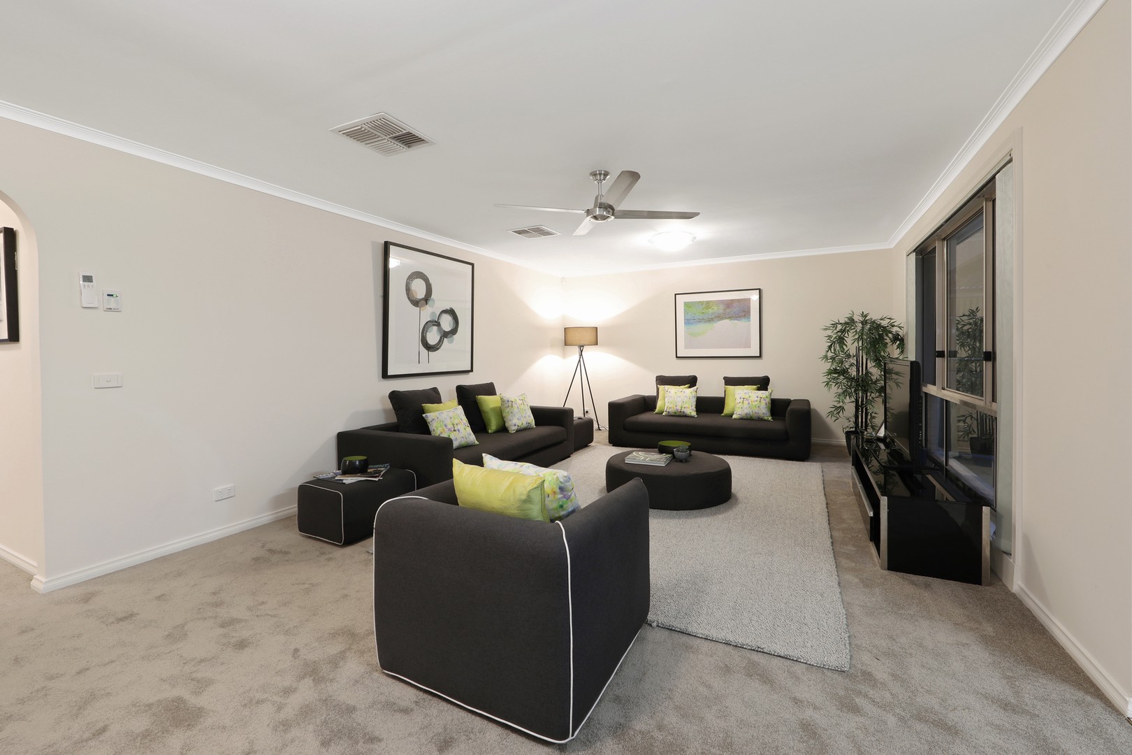 131 Kellbourne Drive, Rowville, VIC 3178, Rowville - Thumbnail 4