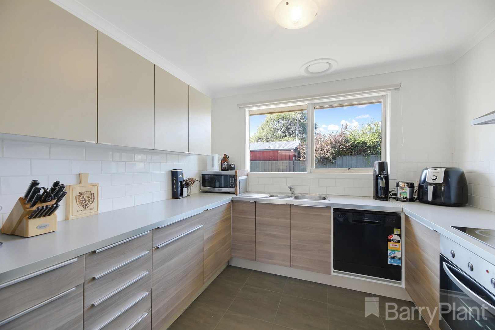 131 Princes Highway, Yarragon, VIC 3823, Yarragon - Thumbnail 4