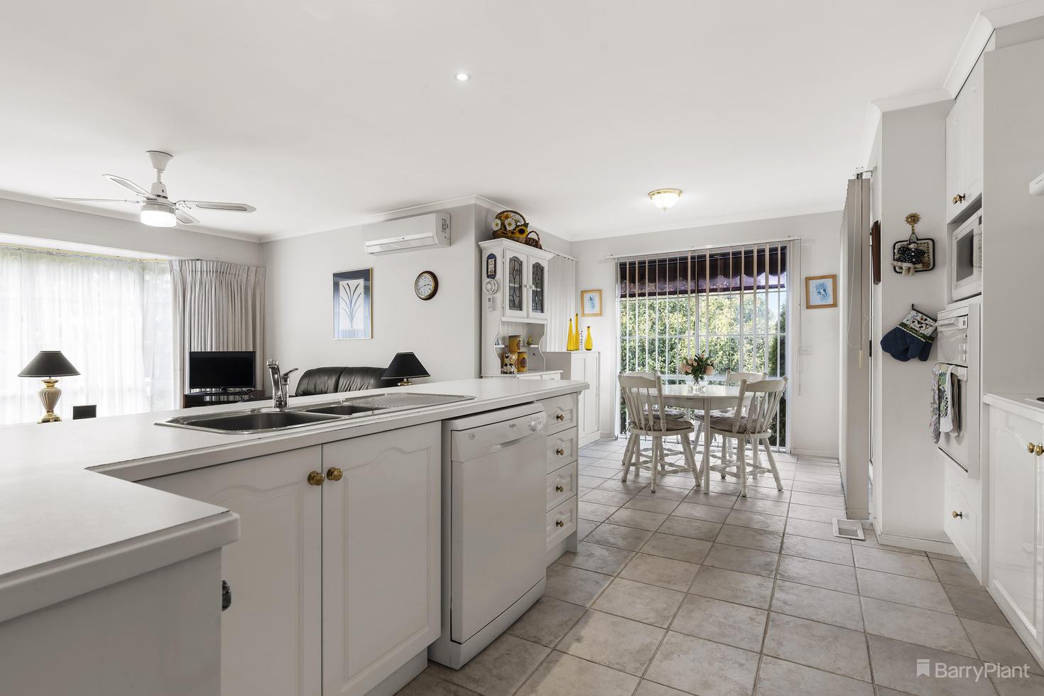 131 Springvale Road, Glen Waverley, VIC 3150, Glen Waverley - Thumbnail 4
