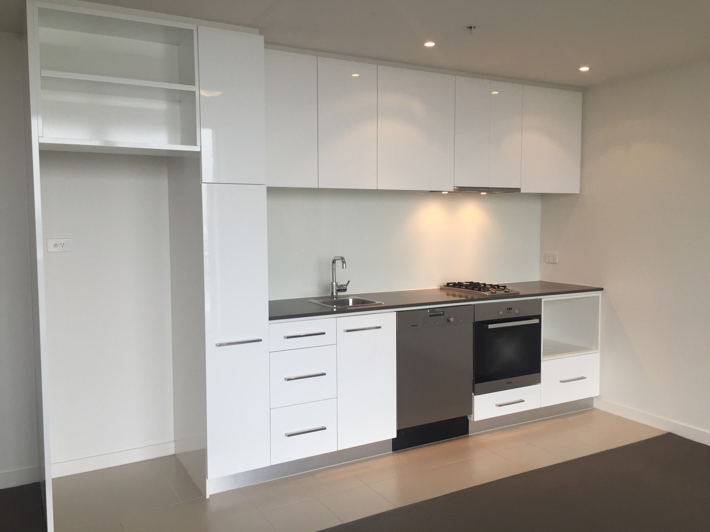 1310/8 Marmion Place, Docklands, VIC 3008, Docklands - Thumbnail 2
