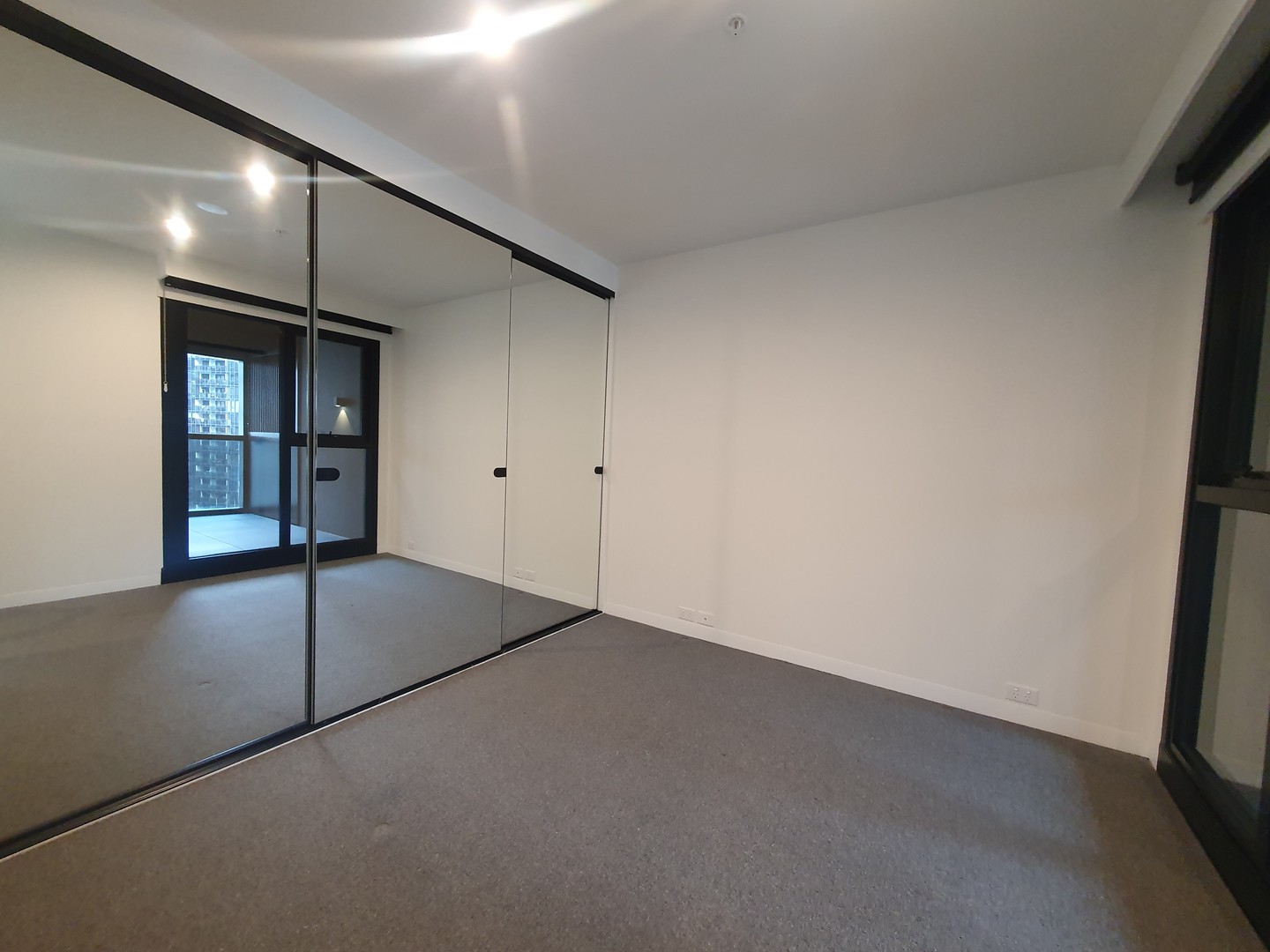 1311/6-22 Pearl River Road, Docklands, VIC 3008, Docklands - Thumbnail 4