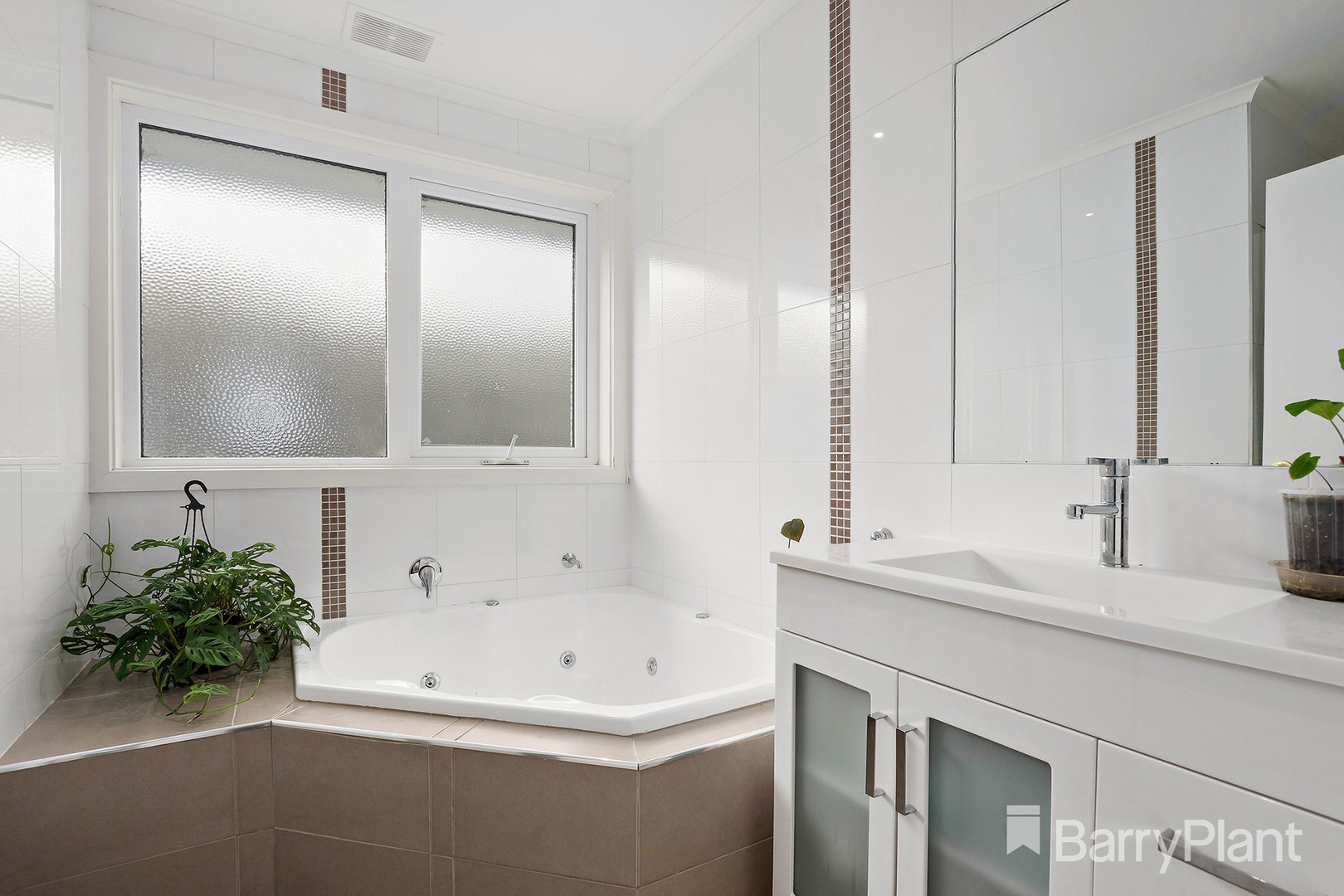 132 Heatherhill Road, Frankston, VIC 3199, Frankston - Thumbnail 7