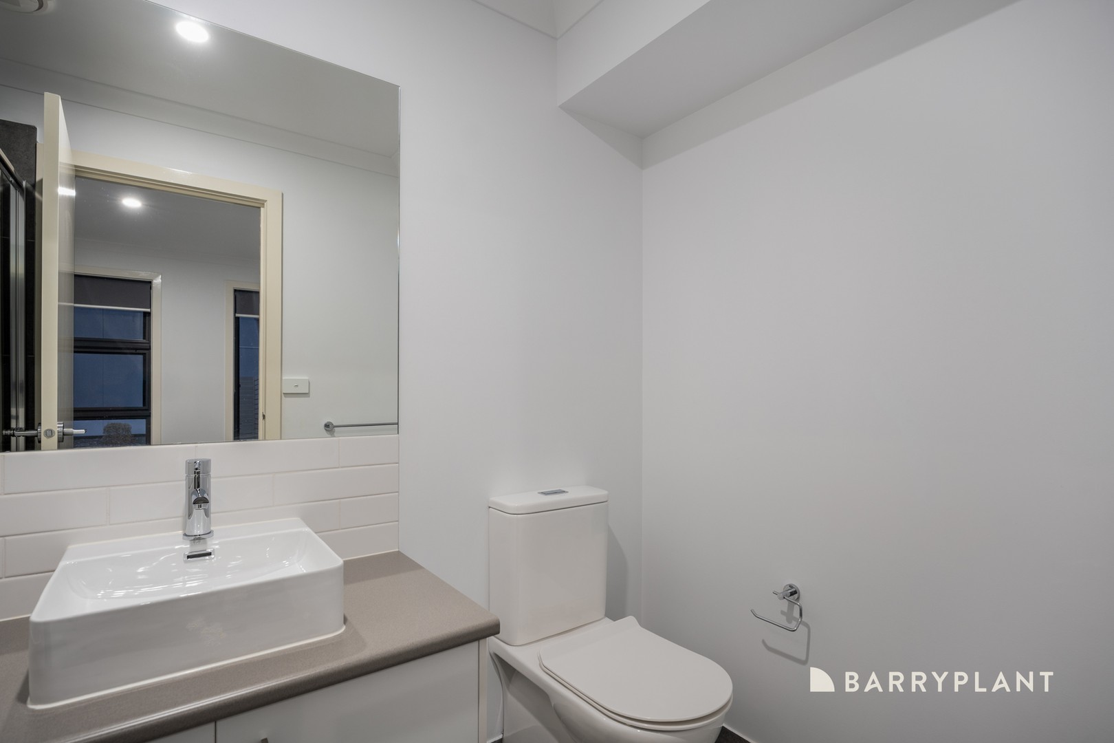 132 Henry Street, Pakenham, VIC 3810, Pakenham - Thumbnail 6