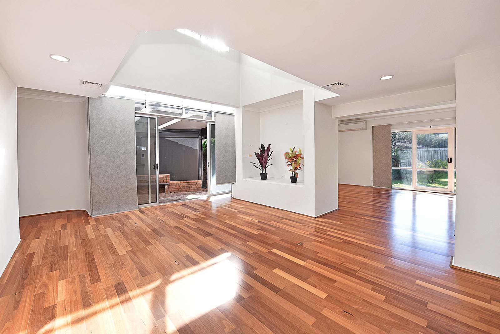 132 Rachelle Rd, Keilor East, VIC 3033, Keilor East - Thumbnail 2