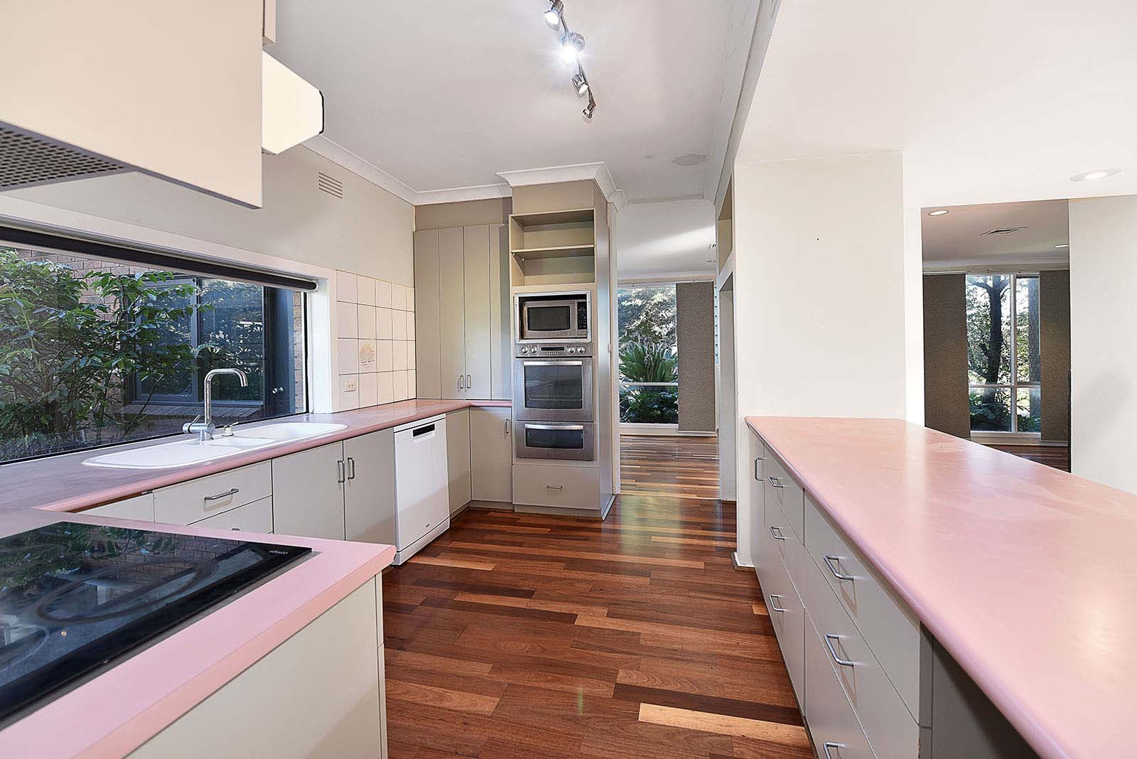 132 Rachelle Rd, Keilor East, VIC 3033, Keilor East - Thumbnail 3