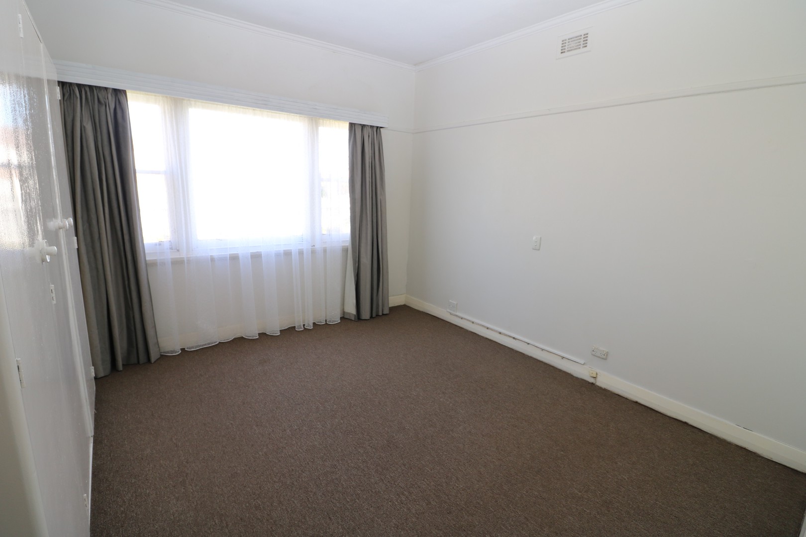 132 Roslyn Road, Belmont, VIC 3216, Belmont - Thumbnail 4