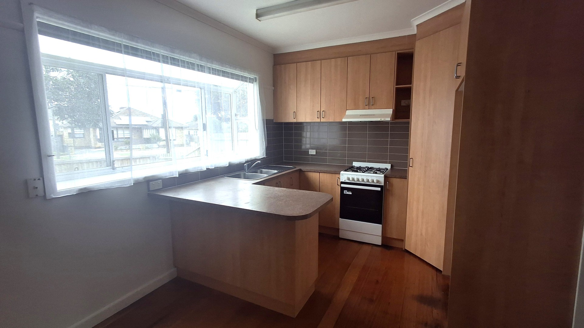 132 Vines Road, Hamlyn Heights, VIC 3215 - Thumbnail 2 - 30/09/2026
