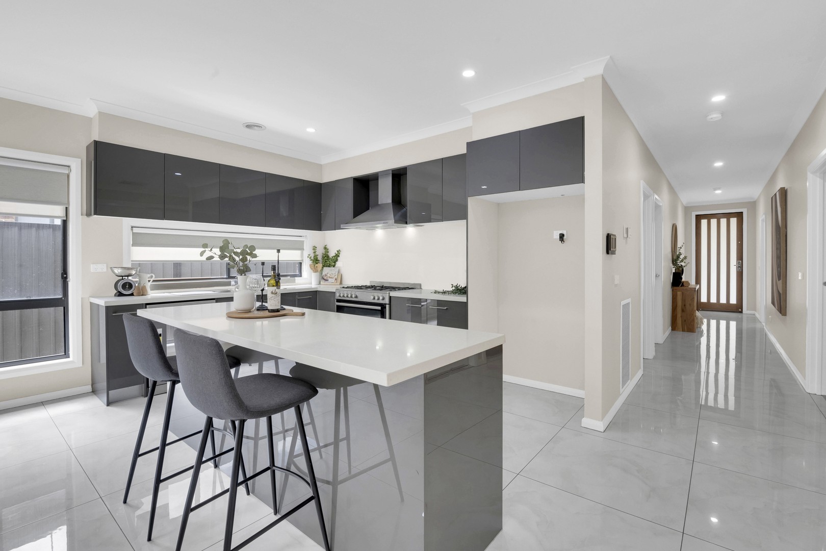 132 Wattletree Street, Craigieburn, VIC 3064 - Thumbnail 2 - 25/09/2025