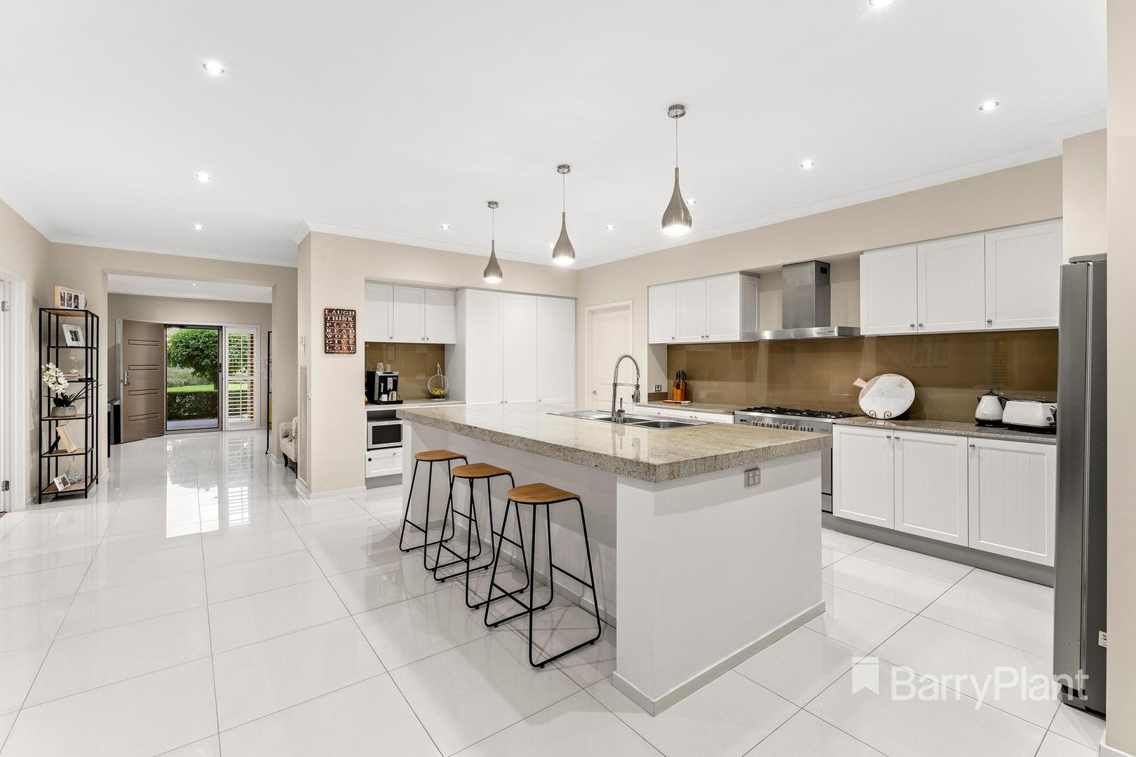 133 Hawkstowe Parade, South Morang, VIC 3752, South Morang - Thumbnail 3