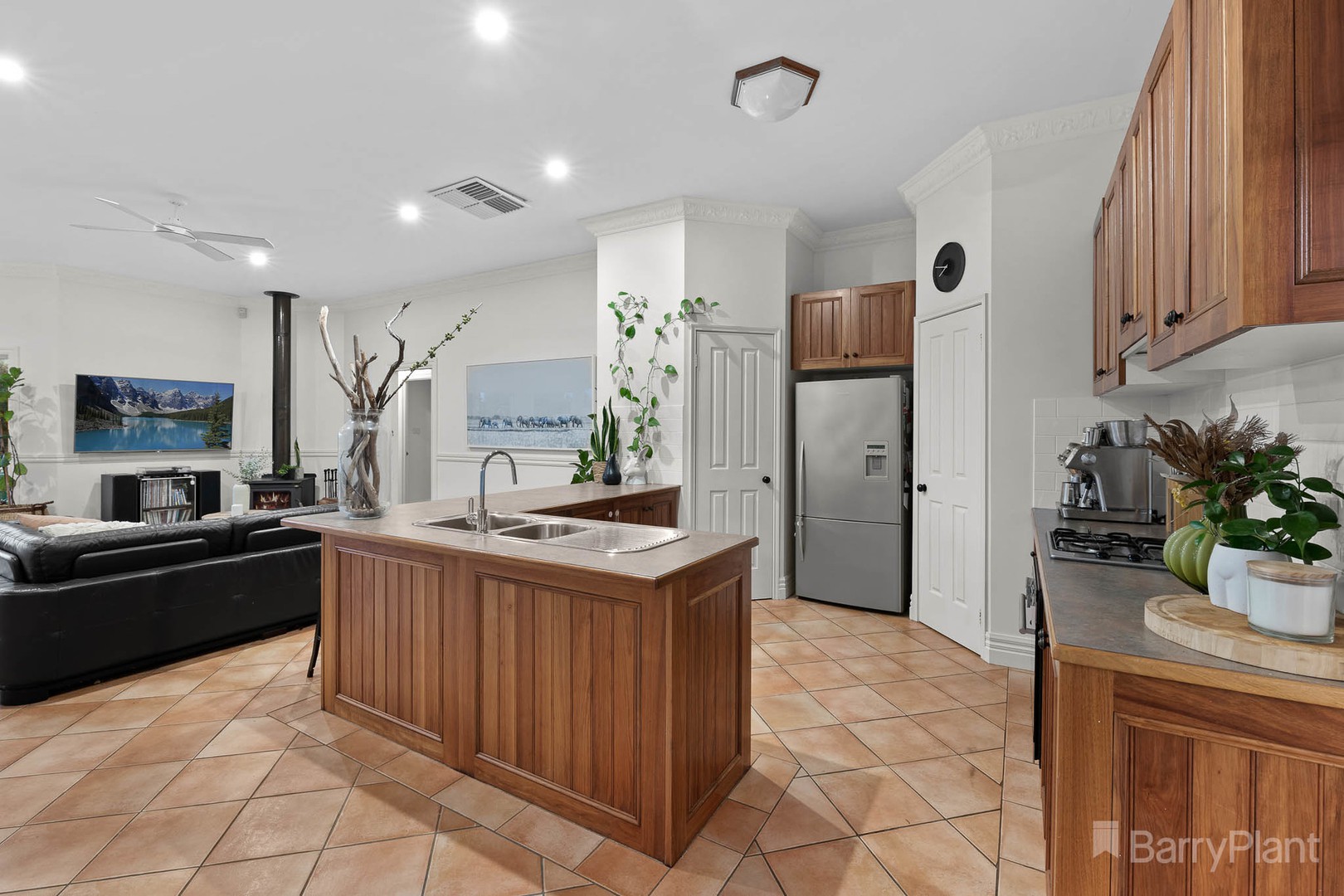 133 Montbrae Circuit, Narre Warren North, VIC 3804, Narre Warren North - Thumbnail 6