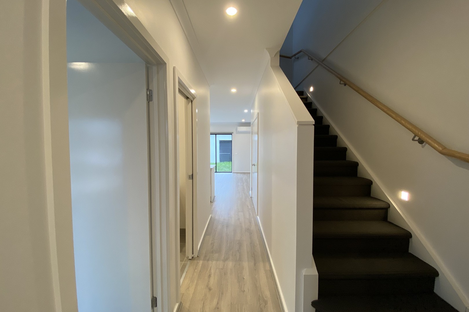 133 The Parade, Wollert, VIC 3750, Wollert - Thumbnail 2