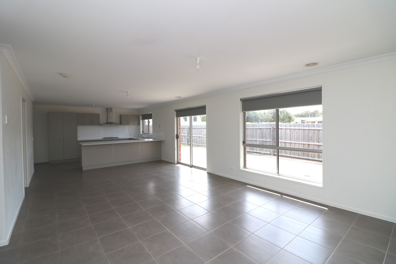 134 Ballarat Road, Hamlyn Heights, VIC 3215, Hamlyn Heights - Thumbnail 2