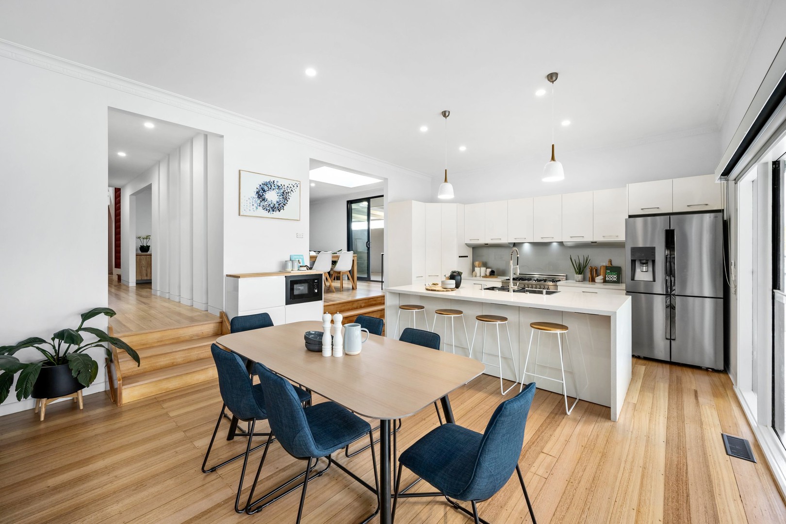 135 Bowes Avenue, Airport West, VIC 3042, Airport West - Thumbnail 3