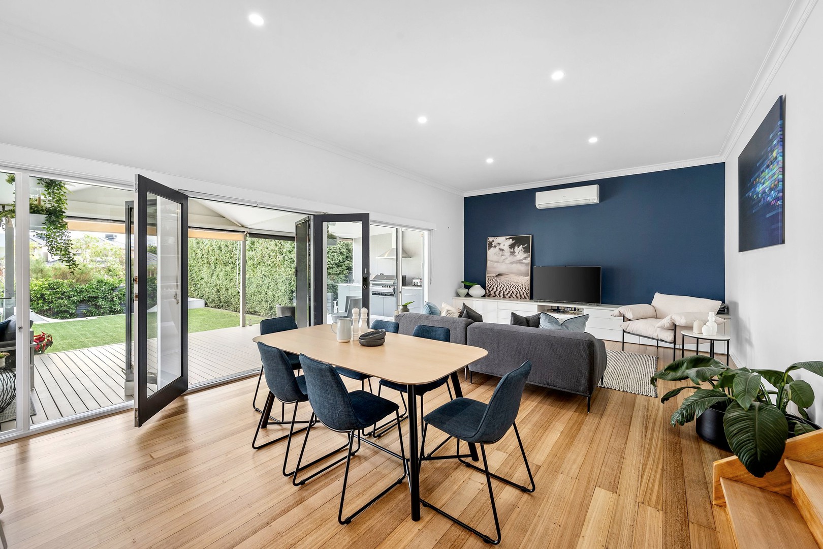 135 Bowes Avenue, Airport West, VIC 3042, Airport West - Thumbnail 4