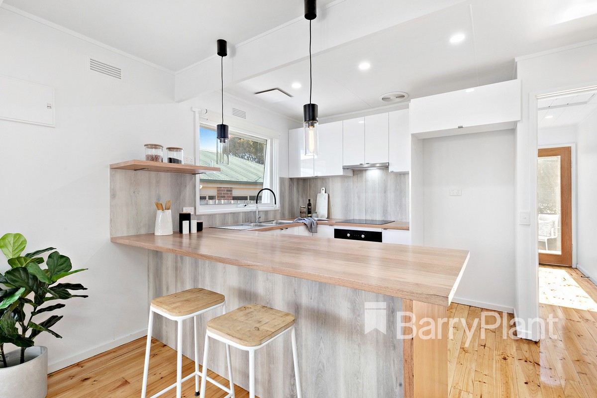 135 Eighth Avenue, Rosebud, VIC 3939, Rosebud - Thumbnail 4