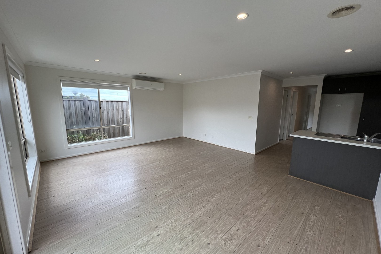 135 Isabella Way, Tarneit, VIC 3029, Tarneit - Thumbnail 8