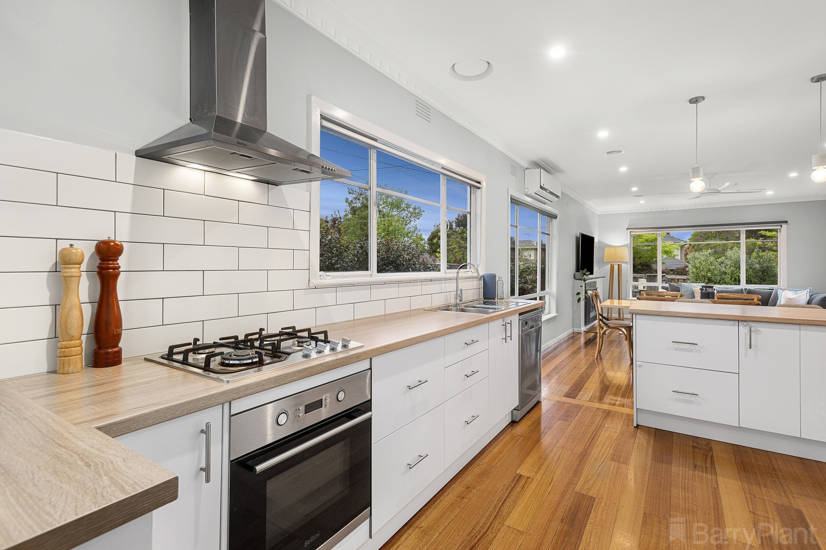 135 Springfield RoadBlackburn North, VIC 3130, Blackburn North - Thumbnail 4