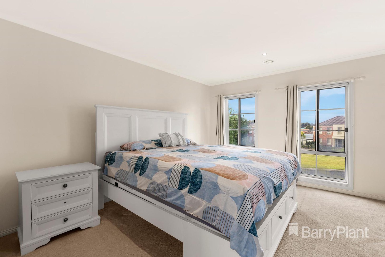 135 The Lakes BoulevardSouth Morang, VIC 3752, South Morang - Thumbnail 7