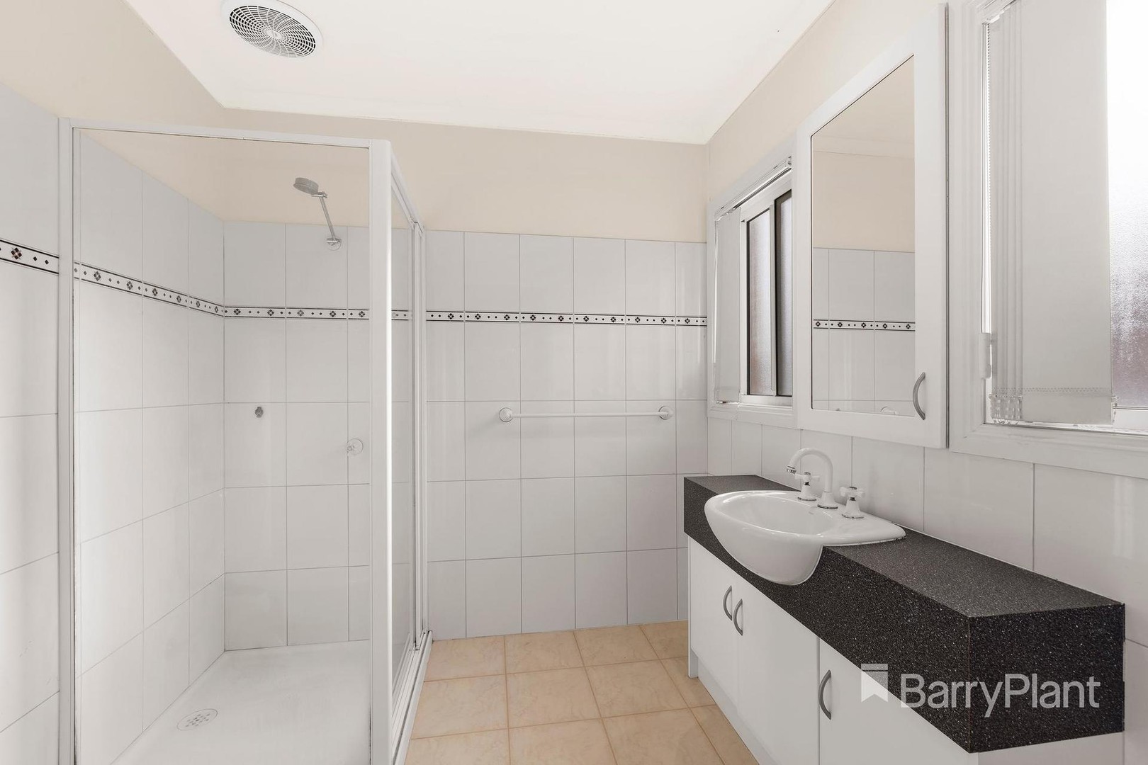 135 The Lakes BoulevardSouth Morang, VIC 3752, South Morang - Thumbnail 8