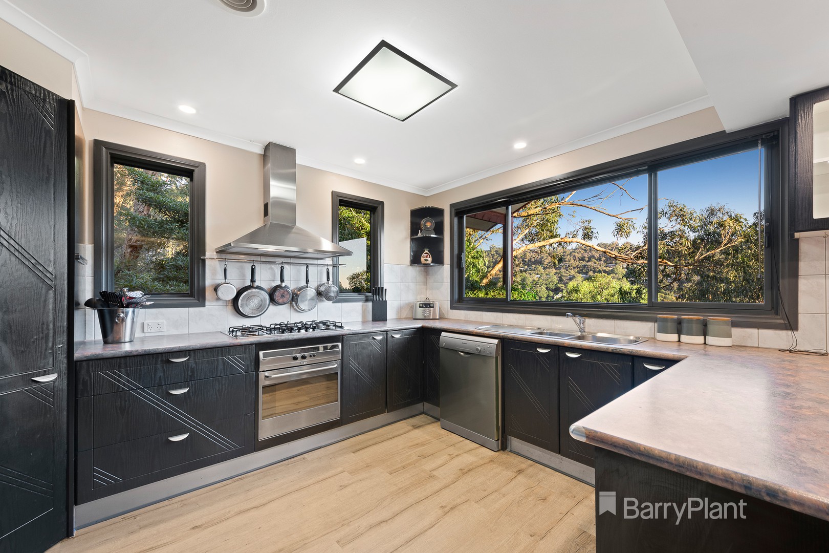 1357 Burwood HighwayUpper Ferntree Gully, VIC 3156, Upper Ferntree Gully - Thumbnail 6