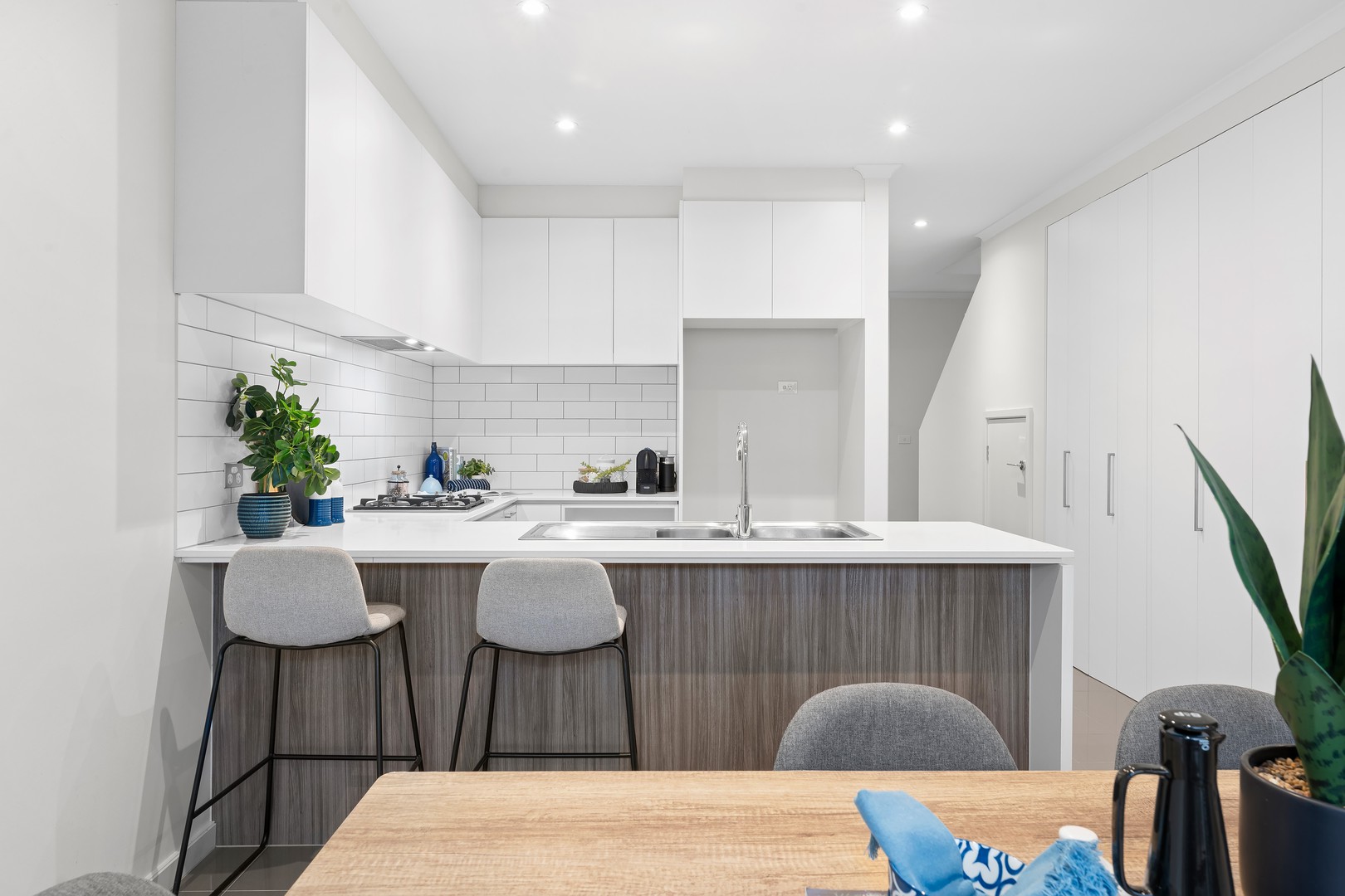 136 Harcrest Boulevard, Wantirna South, VIC 3152, Wantirna South - Thumbnail 7