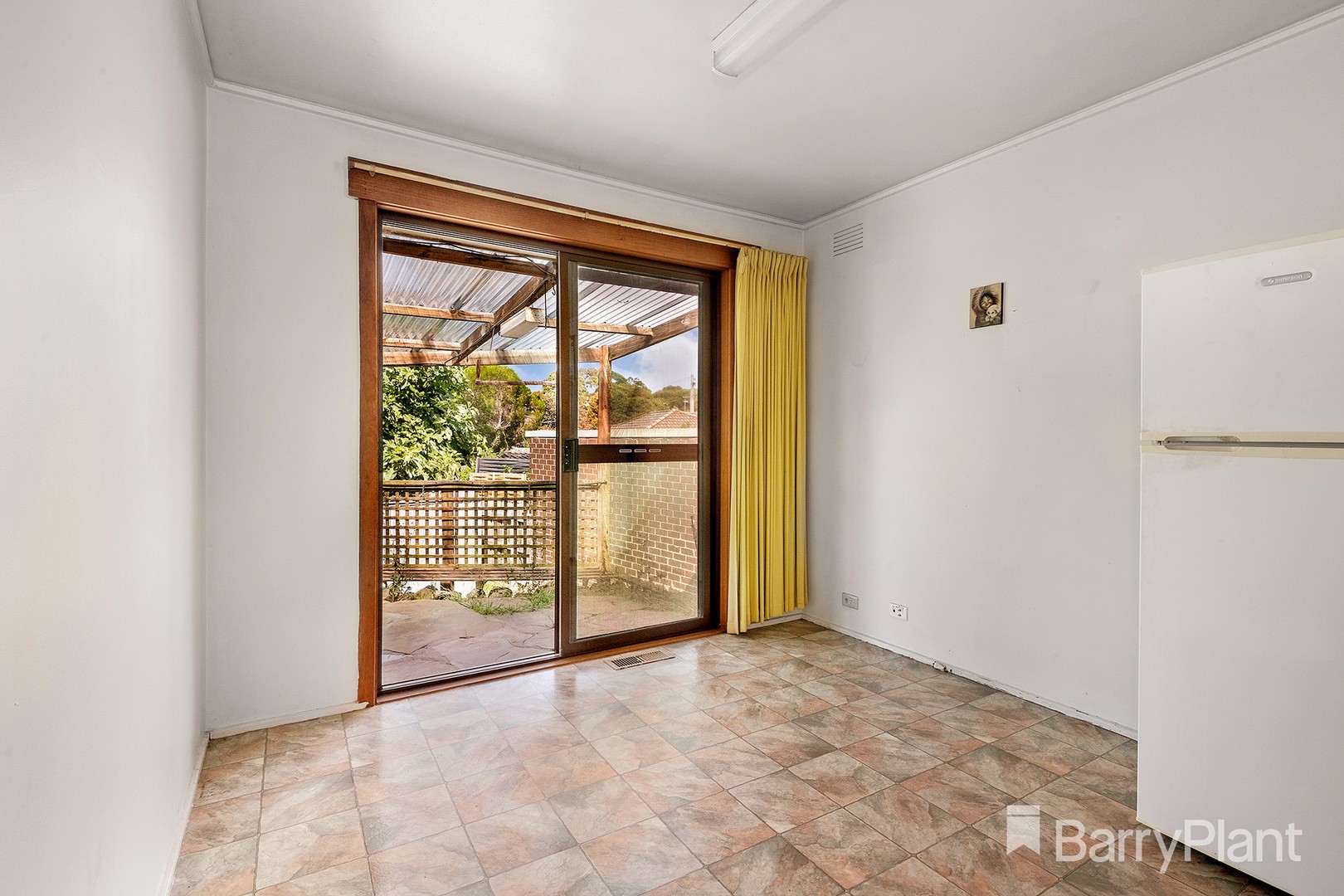 136 Karingal Drive, Frankston, VIC 3199, Frankston - Thumbnail 2