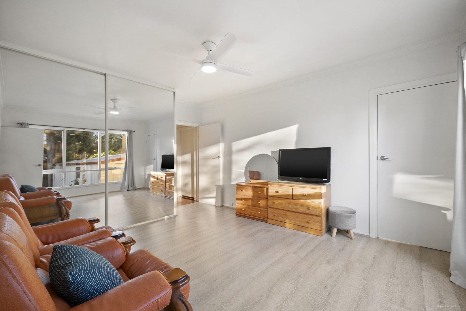 136 Mahoneys Road, Forest Hill, VIC 3131, Forest Hill - Thumbnail 8