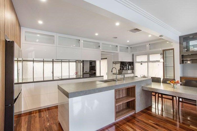 136 The Boulevard, Aberfeldie, VIC 3040, Aberfeldie - Thumbnail 2
