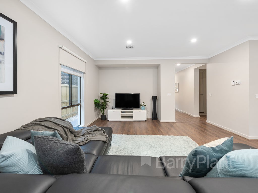 137 Artesian Avenue, Wantirna South, VIC 3152, Wantirna South - Thumbnail 3