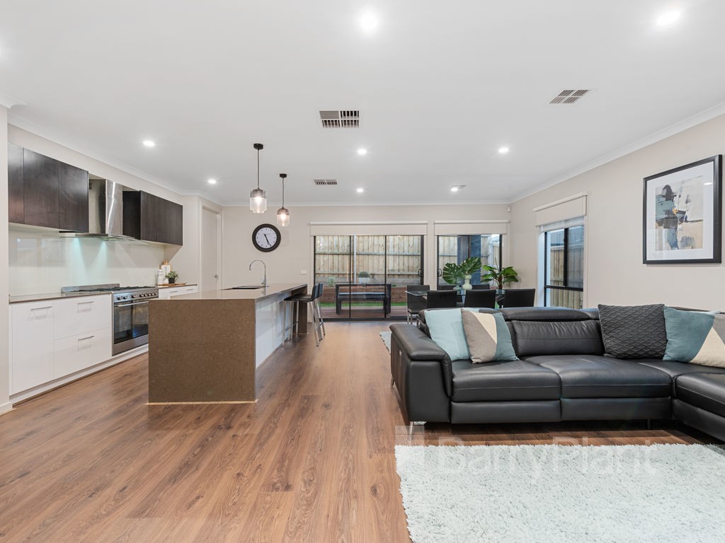 137 Artesian Avenue, Wantirna South, VIC 3152, Wantirna South - Thumbnail 5