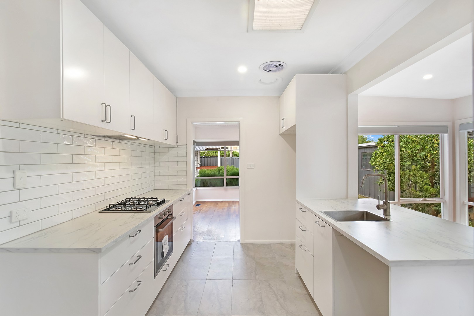 137 Nepean Street, Greensborough, VIC 3088, Greensborough - Thumbnail 4