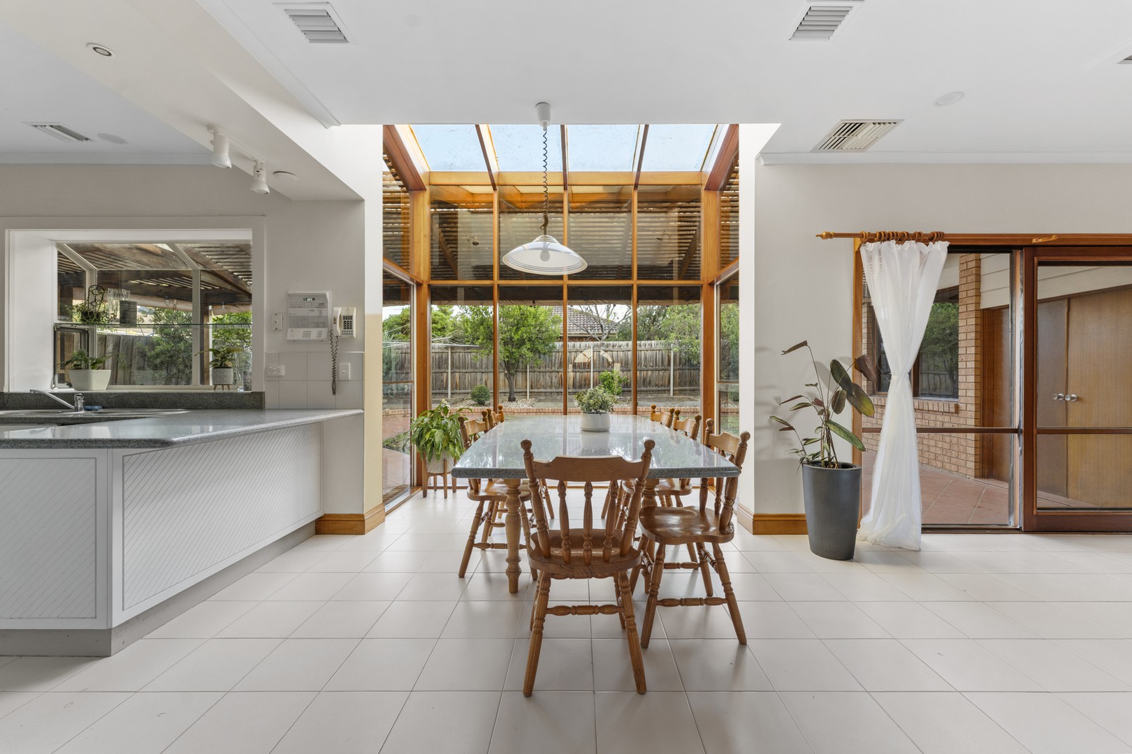 137 Rowan Drive, Kealba, VIC 3021, Kealba - Thumbnail 6