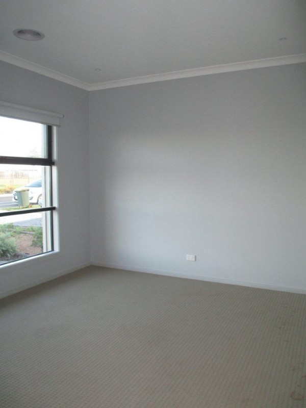 138 Crossway Avenue, Tarneit, VIC 3029, Tarneit - Thumbnail 3