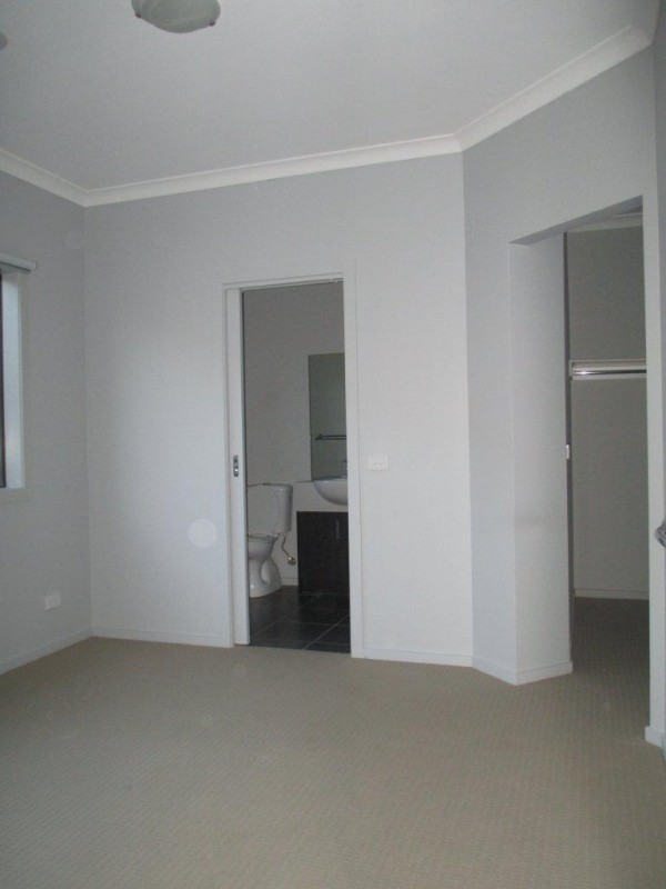 138 Crossway Avenue, Tarneit, VIC 3029, Tarneit - Thumbnail 8