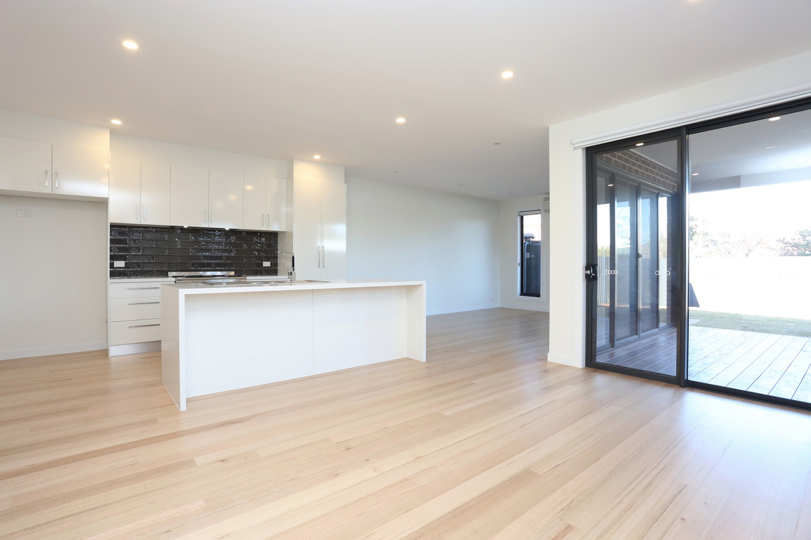 13A Coleman Crescent, Reservoir, VIC 3073, Reservoir - Thumbnail 2