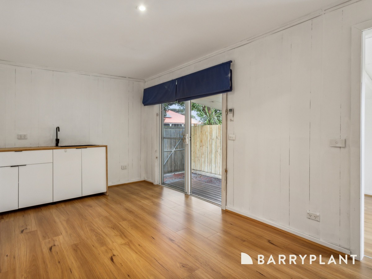 13a Foam Street, Rosebud, VIC 3939, Rosebud - Thumbnail 2