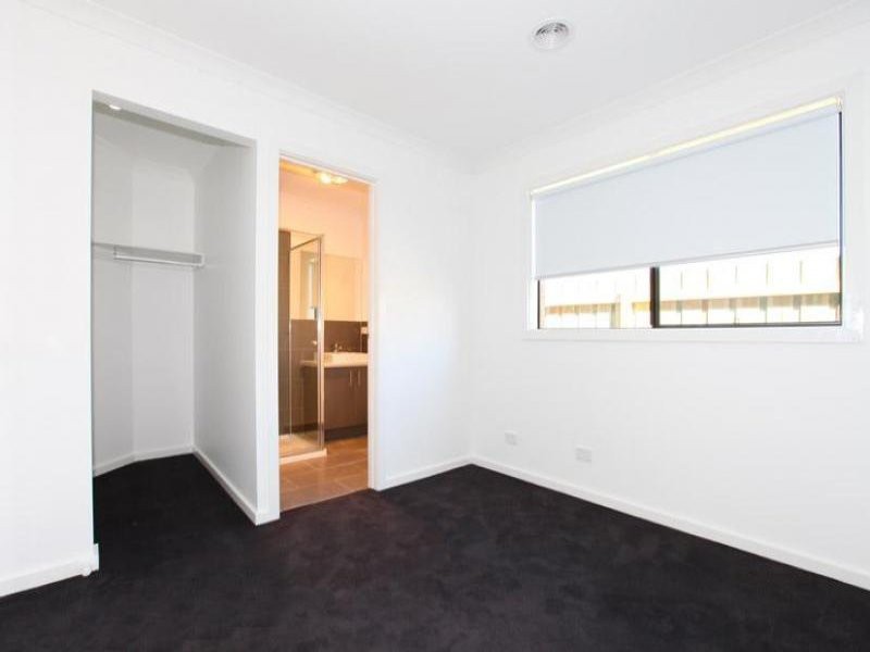 13A Gully Way, Craigieburn, VIC 3064, Craigieburn - Thumbnail 4