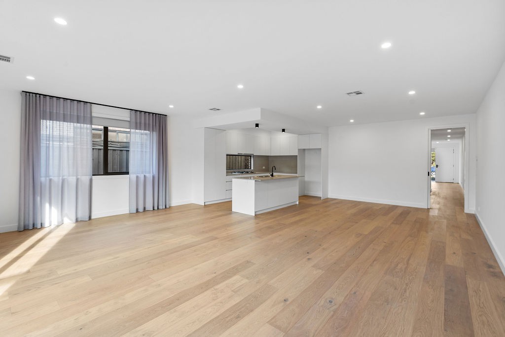 13A Sherman StreetForest Hill, vic 3131, Forest Hill - Thumbnail 3