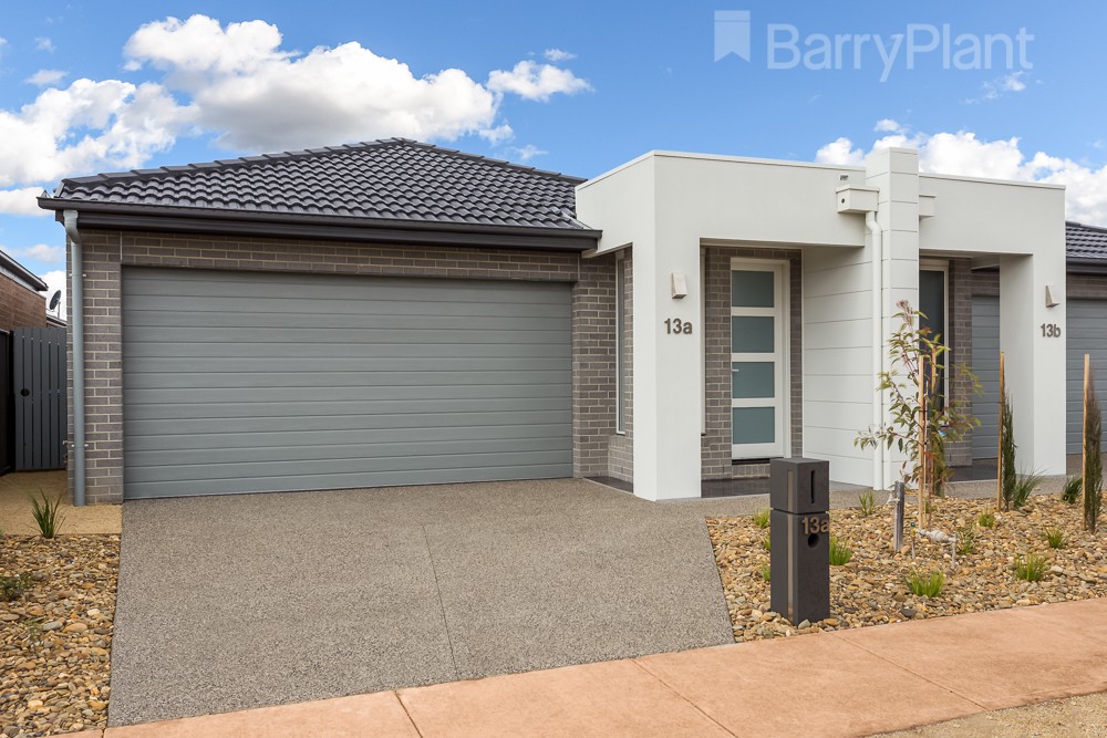 13A Tennant Street, Point Cook, VIC 3030, Point Cook - Thumbnail 2