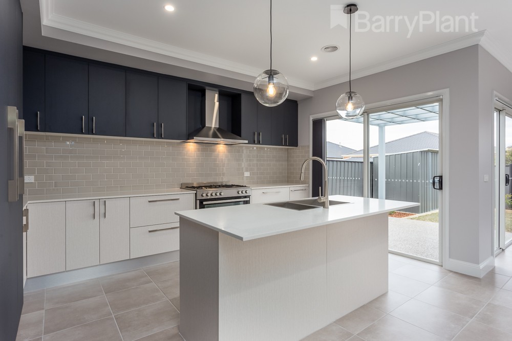 13A Tennant Street, Point Cook, VIC 3030, Point Cook - Thumbnail 5